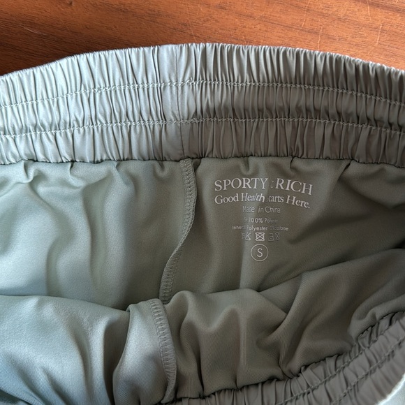 Sporty & Rich Laurel White Runner Active Biker Short / small - Picture 6 of 6